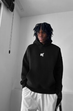 Alternative view of Μαύρο Hoodie με Σχέδιο 22238